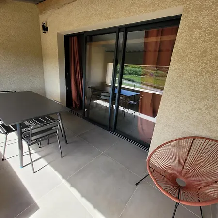 La Bastide De L'adrech بيت ضيافة 2*