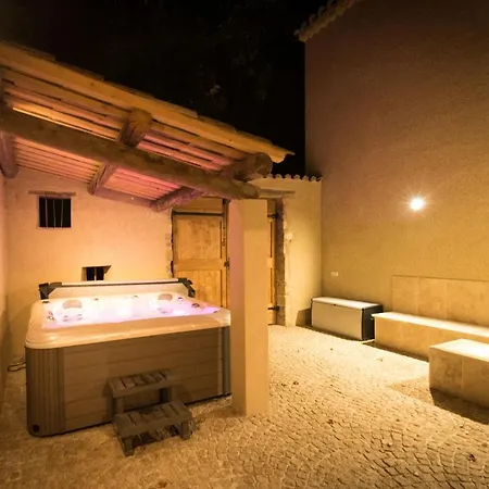 La Bastide De L'adrech Pensión 4*