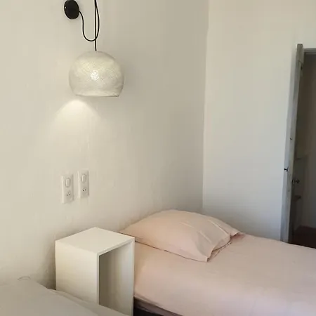La Bastide De L'adrech 게스트하우스 마노스크