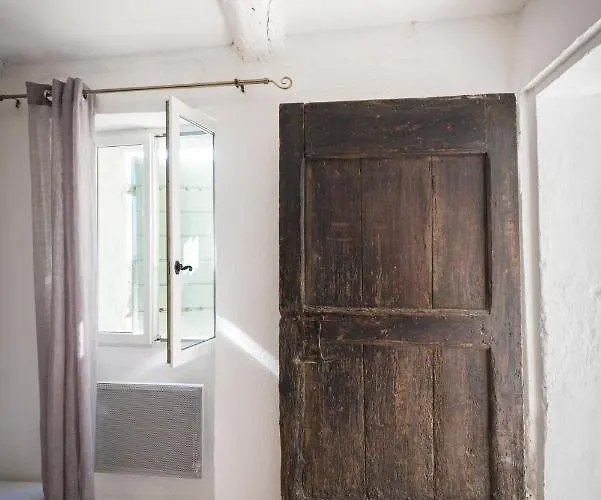 La Bastide De L'adrech Pensión 4*